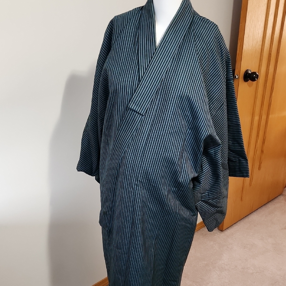 Striped Blue Kimono Robe - Picture 2 of 9